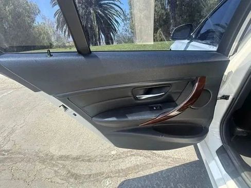 Used 2013 BMW 335i Sedan RWD image 11
