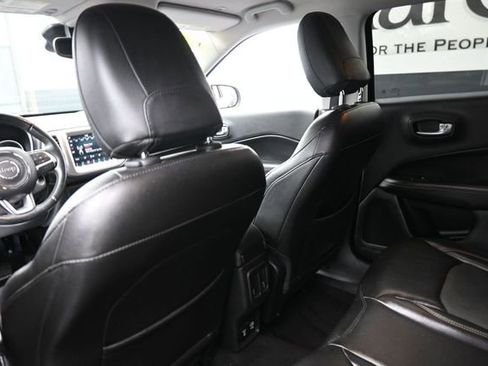 Used 2018 Jeep Compass Latitude w/ Popular Equipment Group AWD/4WD image 24
