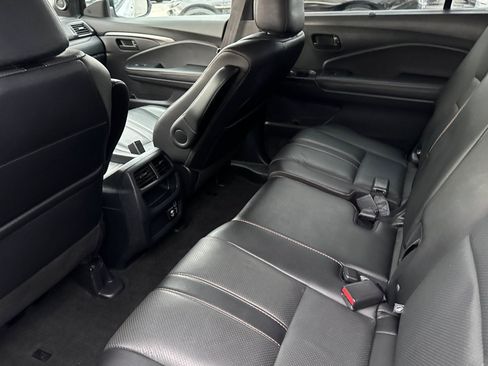 Used 2022 Honda Passport TrailSport image 28