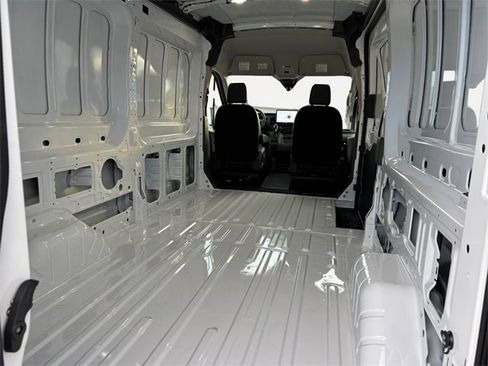 New 2026 Ford Transit 250 148 Medium Roof image 15