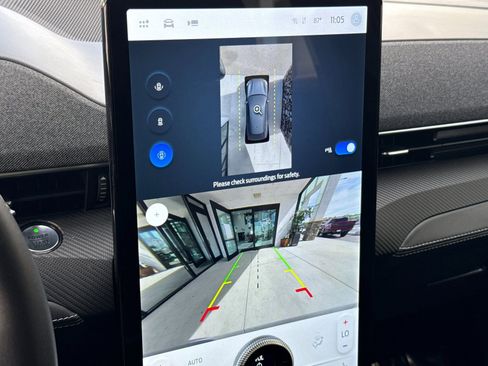 Used 2023 Ford Mustang Mach-E Premium image 24