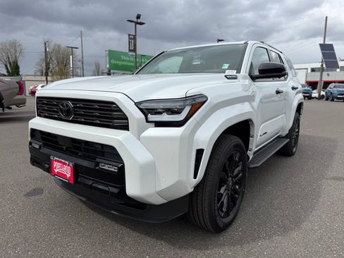 Used 2026 Toyota 4Runner Platinum AWD/4WD image 4