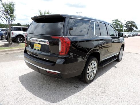 Used 2021 GMC Yukon SLT w/ SLT Luxury Plus Package RWD image 5