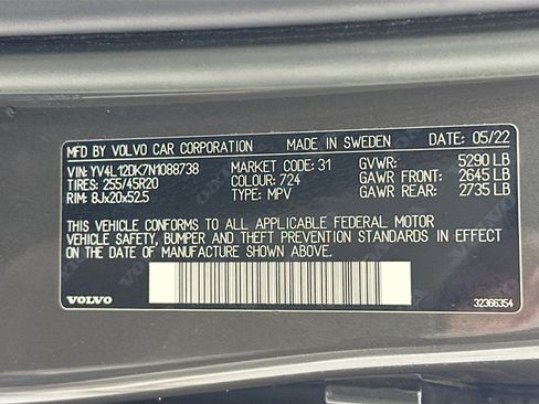 Used 2022 Volvo XC60 B5 Momentum w/ Protection Package Premier image 31