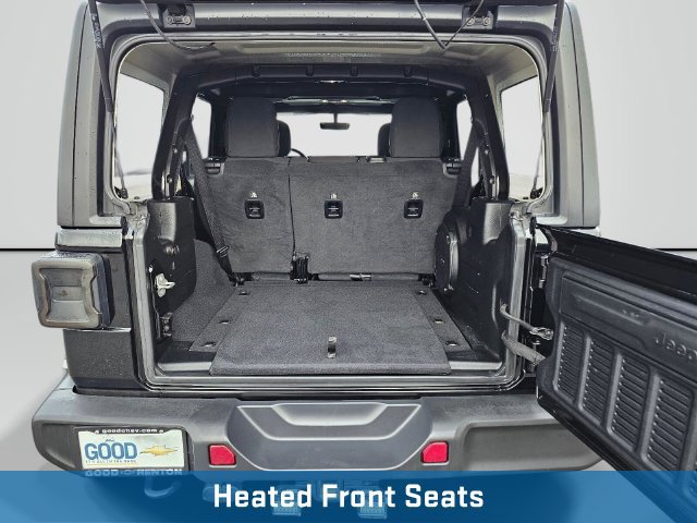 Used 2020 Jeep Wrangler Unlimited Sahara AWD/4WD image 18