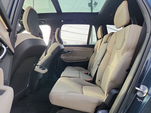 Used 2026 Volvo XC90 B6 Plus w/ Protection Package Premier image 10