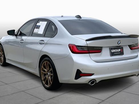 Used 2019 BMW 330i Sedan w/ Premium Package image 11