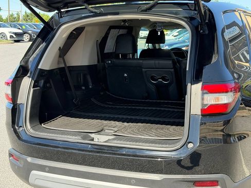 Used 2025 Honda Pilot EX-L image 18