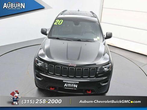 Used 2020 Jeep Grand Cherokee Trailhawk AWD/4WD image 28