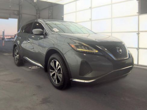 Used 2020 Nissan Murano SV FWD image 3