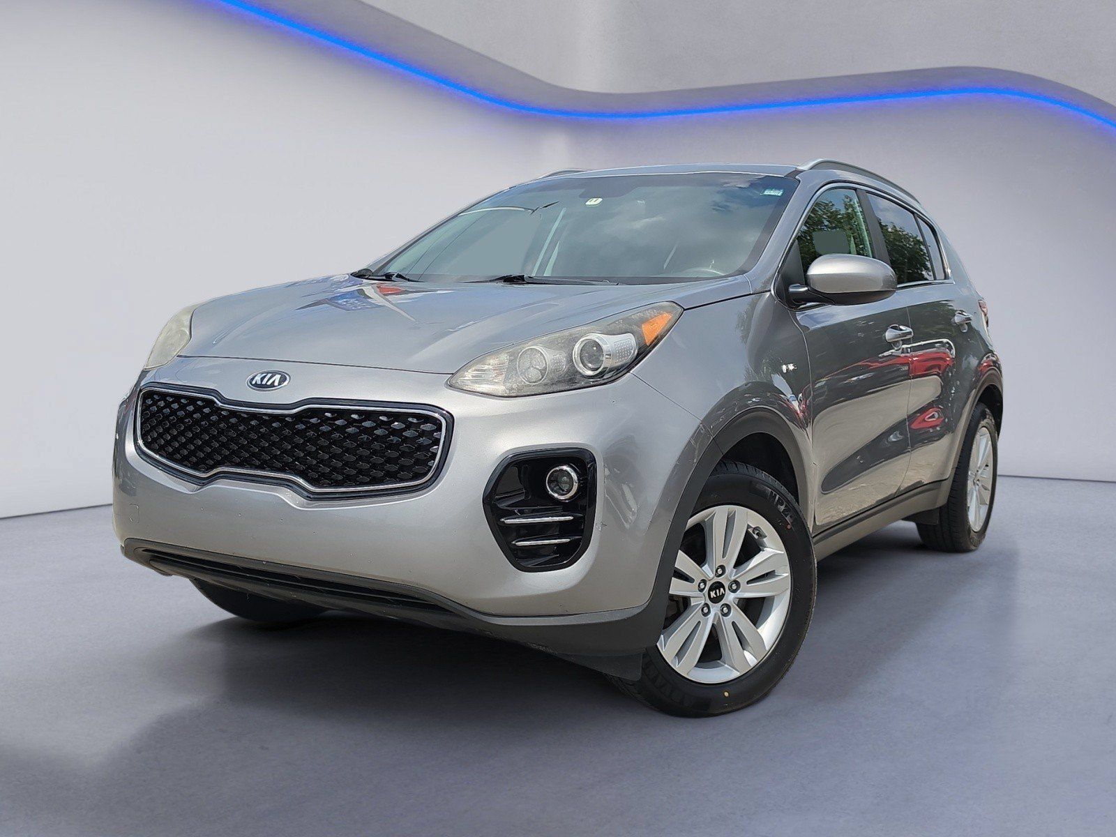 Used 2019 Kia Sportage LX w/ LX Popular Package AWD/4WD image 2