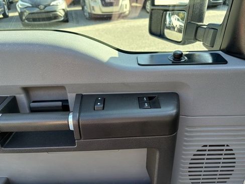 Used 2016 Ford F350 XL w/ Power Equipment Group image 11