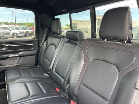 Used 2023 RAM 1500 Laramie AWD/4WD image 6
