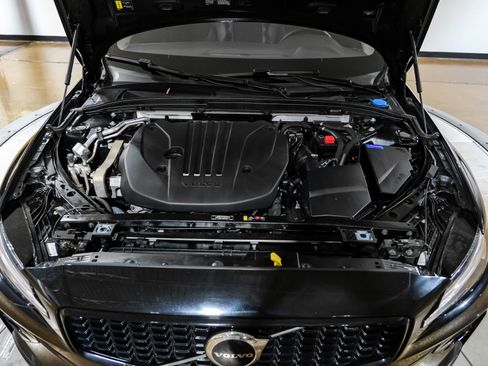 Used 2024 Volvo S60 B5 Core image 54