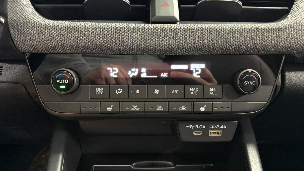 New 2026 Subaru Outback Limited AWD/4WD image 30