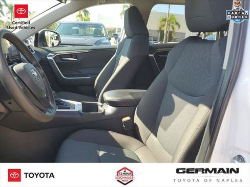 Certified 2024 Toyota RAV4 XLE w/ Convenience Package FWD image 20