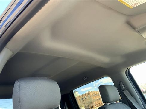 Used 2018 Ford F250 XLT w/ XLT Premium Package image 13