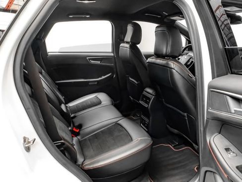 Used 2022 Ford Edge ST-Line AWD/4WD image 28