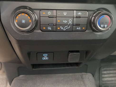 Used 2022 Ford F350 XLT w/ XLT Value Package AWD/4WD image 17
