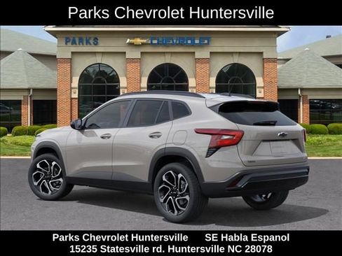 New 2026 Chevrolet Trax RS w/ Driver Confidence Package FWD image 4