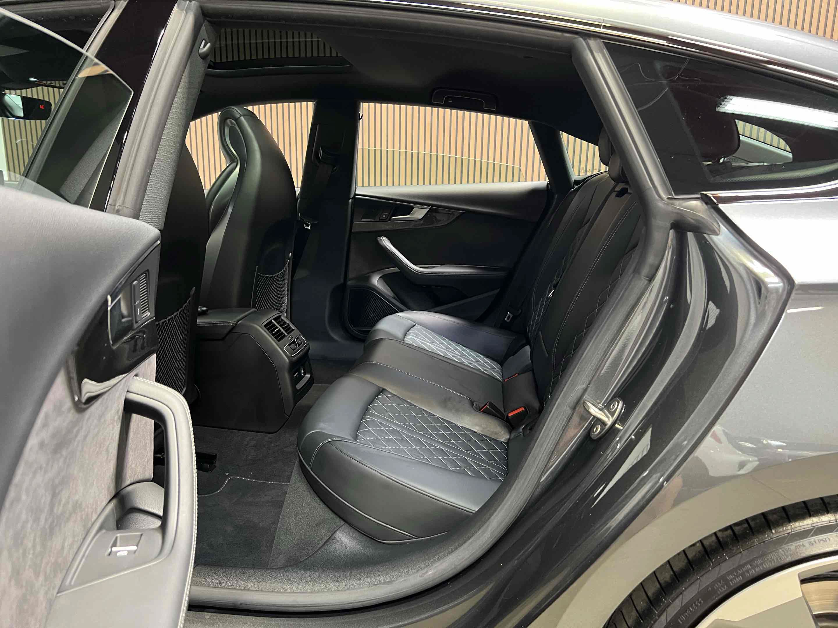 Used 2019 Audi S5 Prestige w/ Black Optic Package AWD/4WD image 32