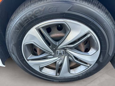 Used 2019 Honda Civic LX image 14