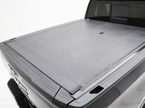 Used 2022 GMC Sierra 1500 Denali w/ Denali Reserve Package image 10