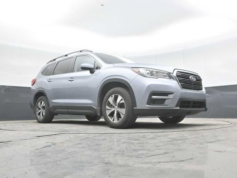 Used 2021 Subaru Ascent Premium w/ Convenience Package AWD/4WD image 28
