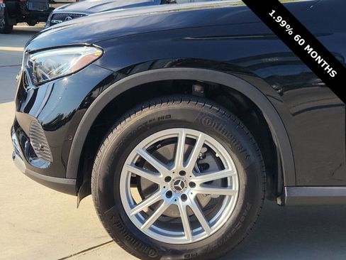 Certified 2025 Mercedes-Benz GLC 300 image 10