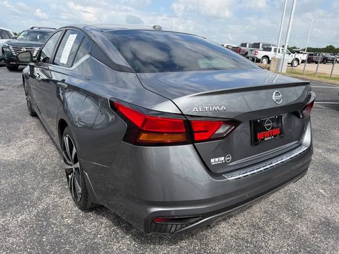 Used 2021 Nissan Altima 2.5 SR w/ SR Premium Package FWD image 33
