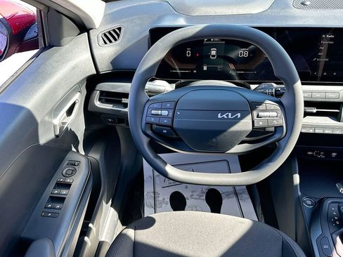 New 2026 Kia K4 LXS image 20