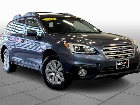 Used 2016 Subaru Outback 2.5i Premium image 2