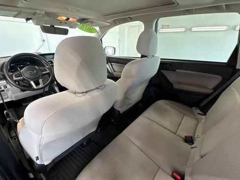 Used 2018 Subaru Forester 2.5i Premium AWD/4WD image 21