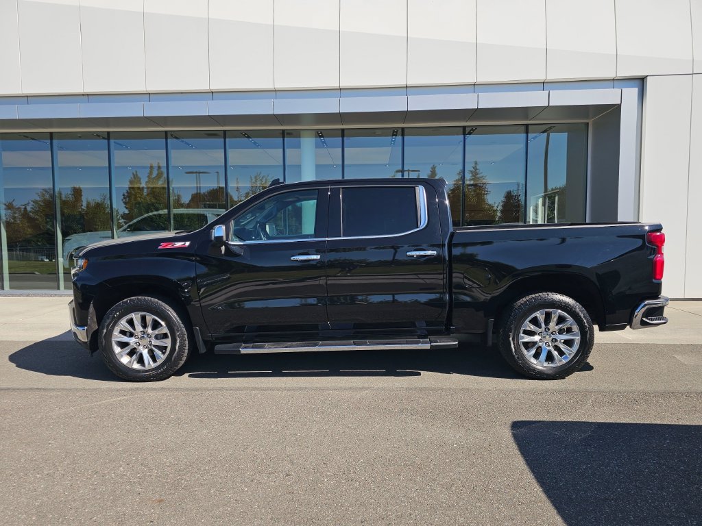 Used 2019 Chevrolet Silverado 1500 LTZ w/ LTZ Premium Package AWD/4WD image 2