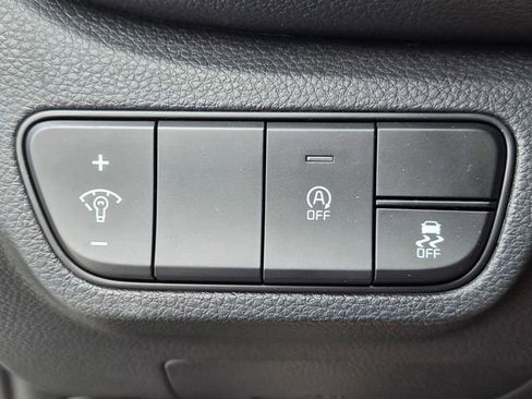 New 2026 Kia Seltos LX AWD/4WD image 17