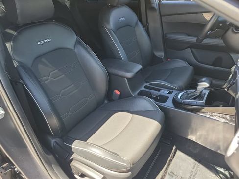 Used 2022 Kia Forte GT-Line w/ GT-Line Technology Package FWD image 21