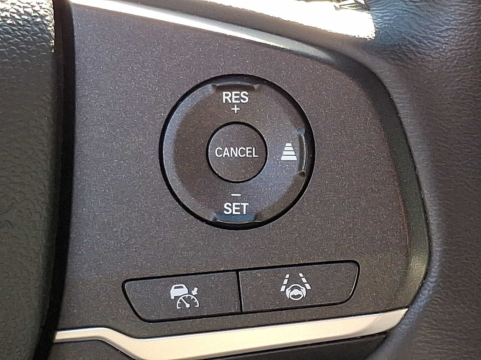 Used 2023 Honda Odyssey EX-L image 25