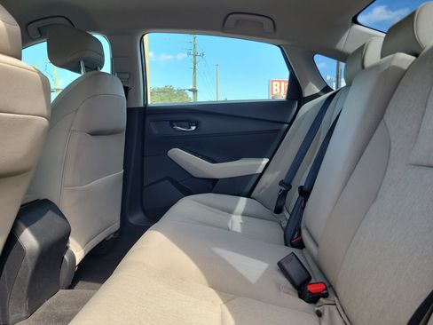 Certified 2023 Honda Accord LX image 11