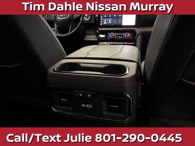 Used 2023 GMC Sierra 1500 AT4 w/ Technology Package AWD/4WD image 17