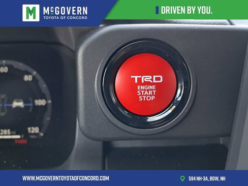 Used 2025 Toyota Tacoma TRD Off-Road AWD/4WD image 22