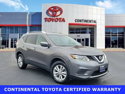 Used 2016 Nissan Rogue SV