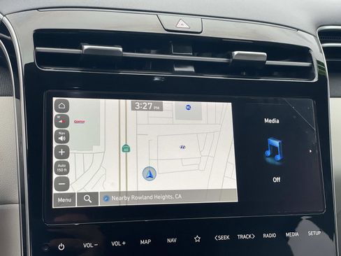 Certified 2024 Hyundai Tucson Limited image 13