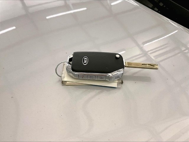 Used 2020 Kia Soul S FWD image 9
