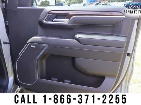 Used 2025 GMC Sierra 1500 Elevation w/ Preferred Package AWD/4WD image 27