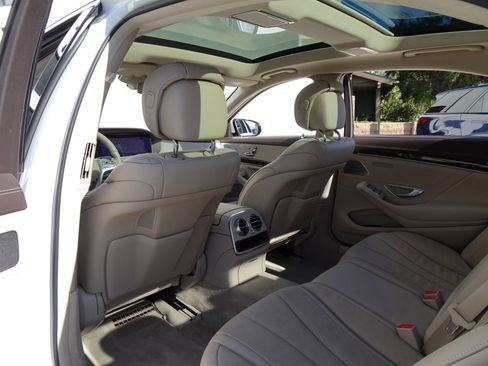 Used 2020 Mercedes-Benz S 450 Sedan w/ AMG Line Exterior image 12