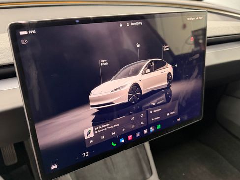 Used 2025 Tesla Model 3 Long Range RWD image 23