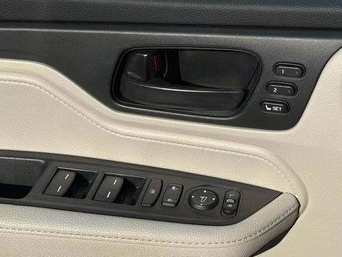 Used 2025 Honda Odyssey EX-L image 22