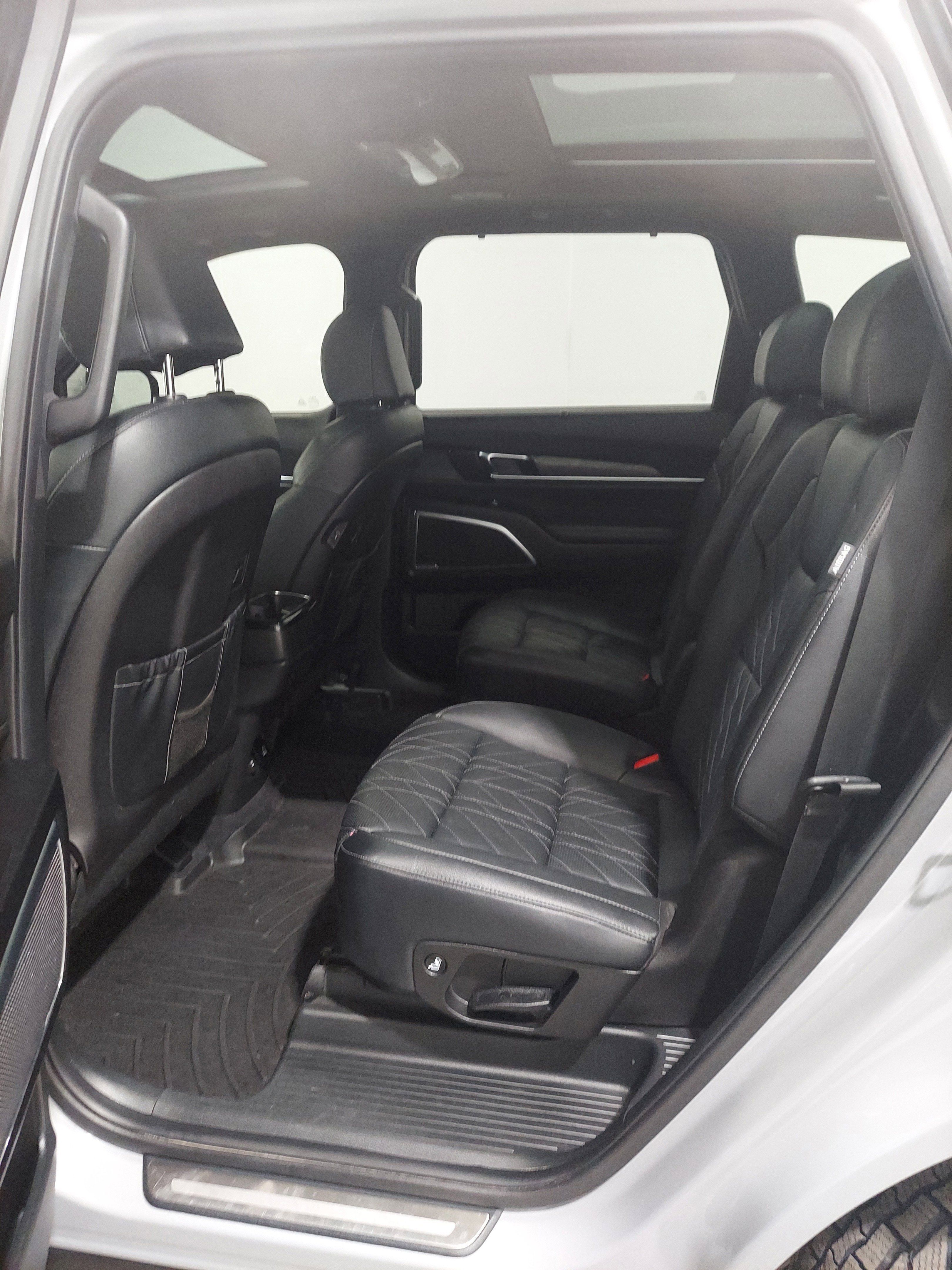 Used 2023 Kia Telluride SX X-Line AWD/4WD image 16