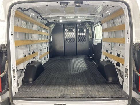 Used 2024 Ford Transit 250 Low Roof w/ Exterior Upgrade Package image 21