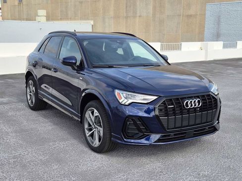 New 2025 Audi Q3 2.0T Premium image 8
